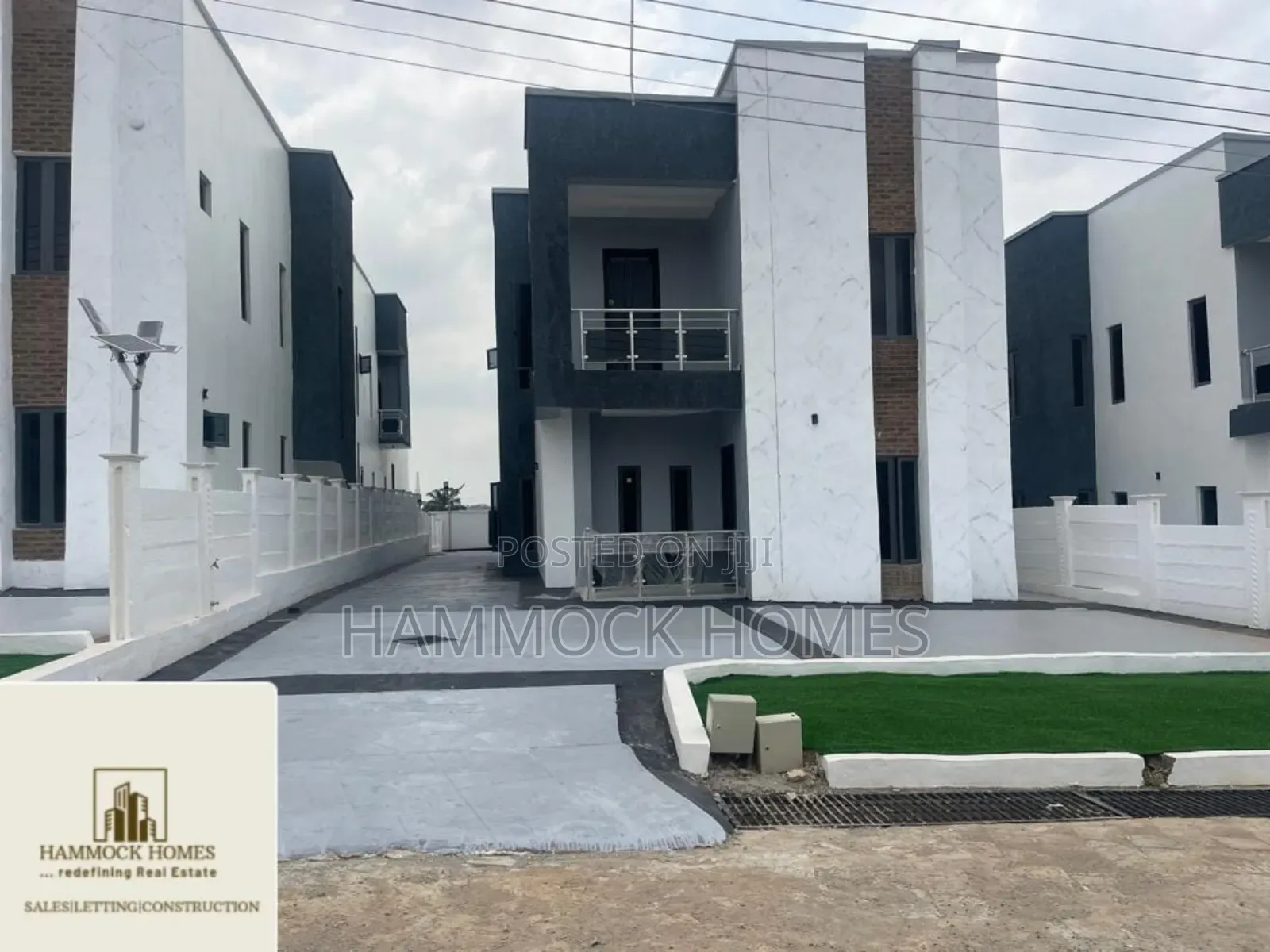 4bdrm Duplex in Lere Adigun Gra, Basorun for sale