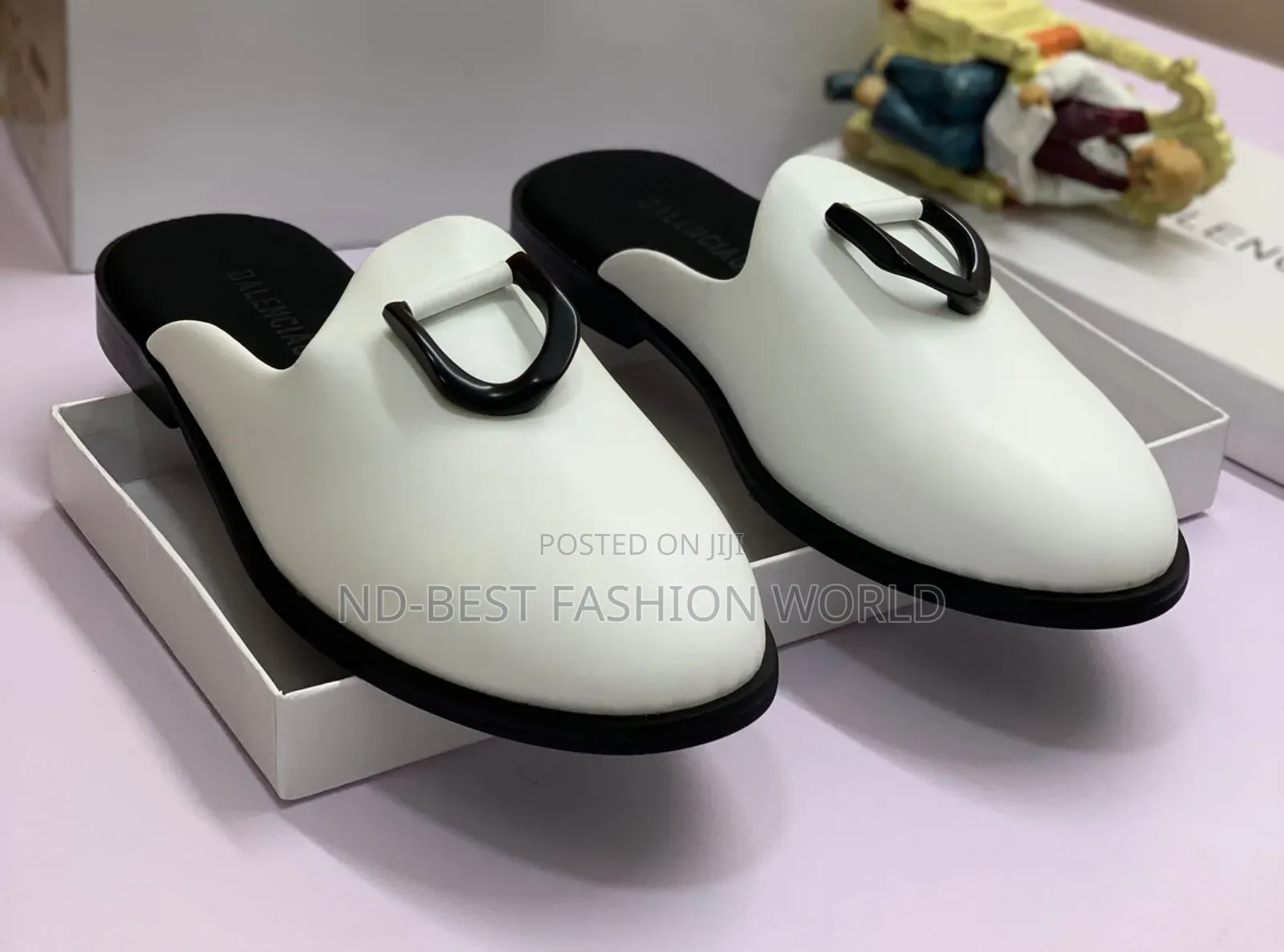 Black Leather Half Shoe