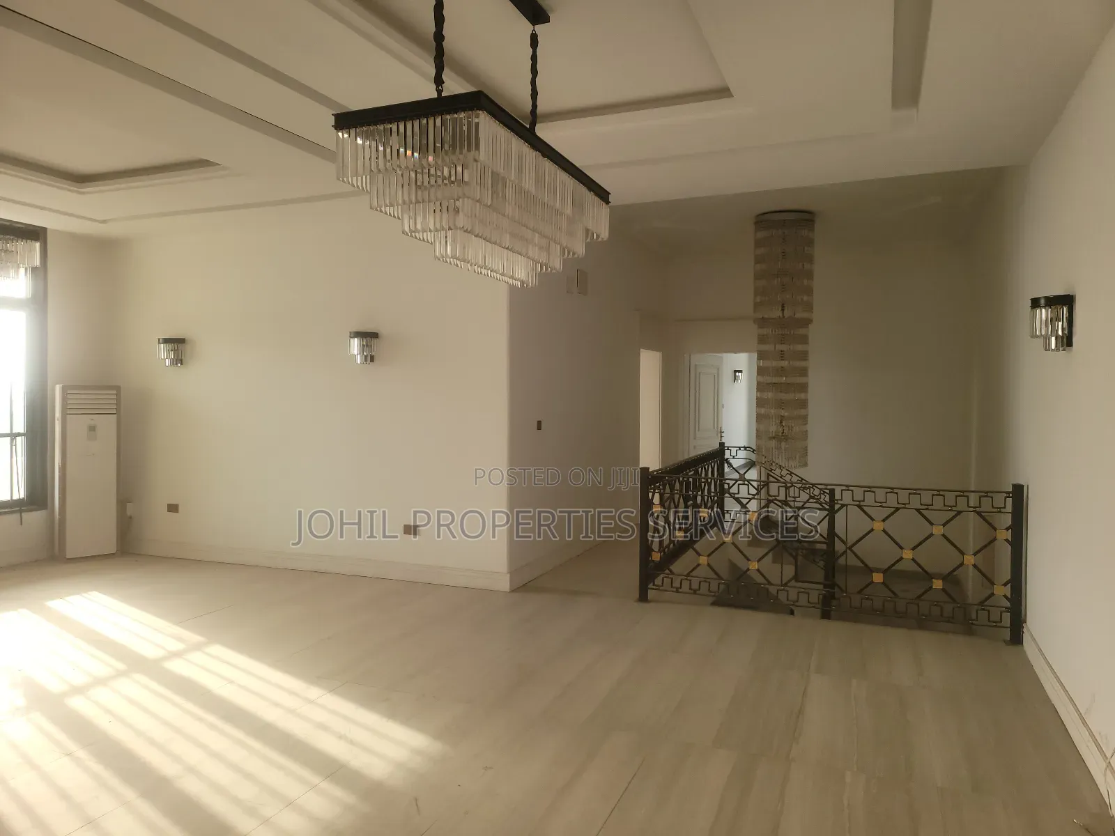 7bdrm Mansion in Asokoro for sale