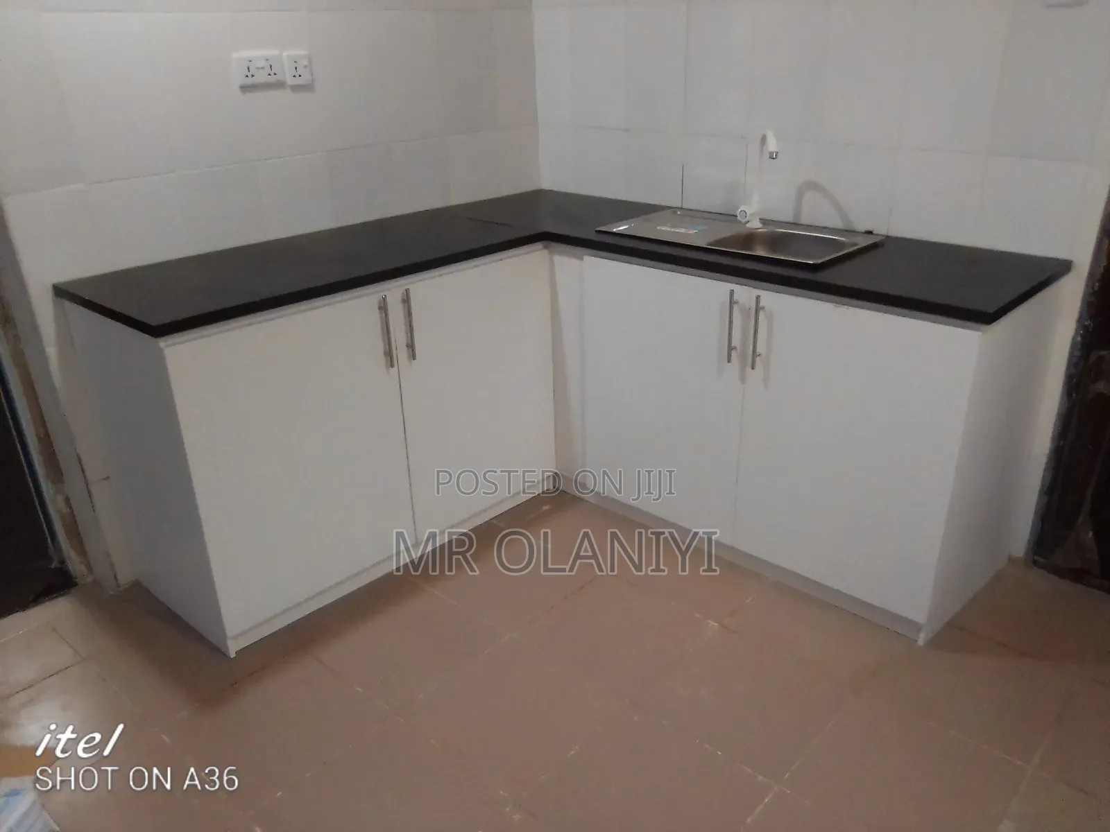 Kitchen Cabinet