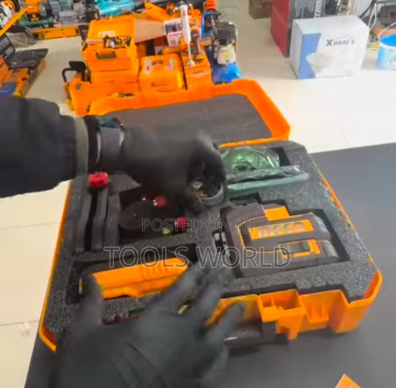 Ingco Hll301201 Cordless 3d Laser Level 16v 12lines