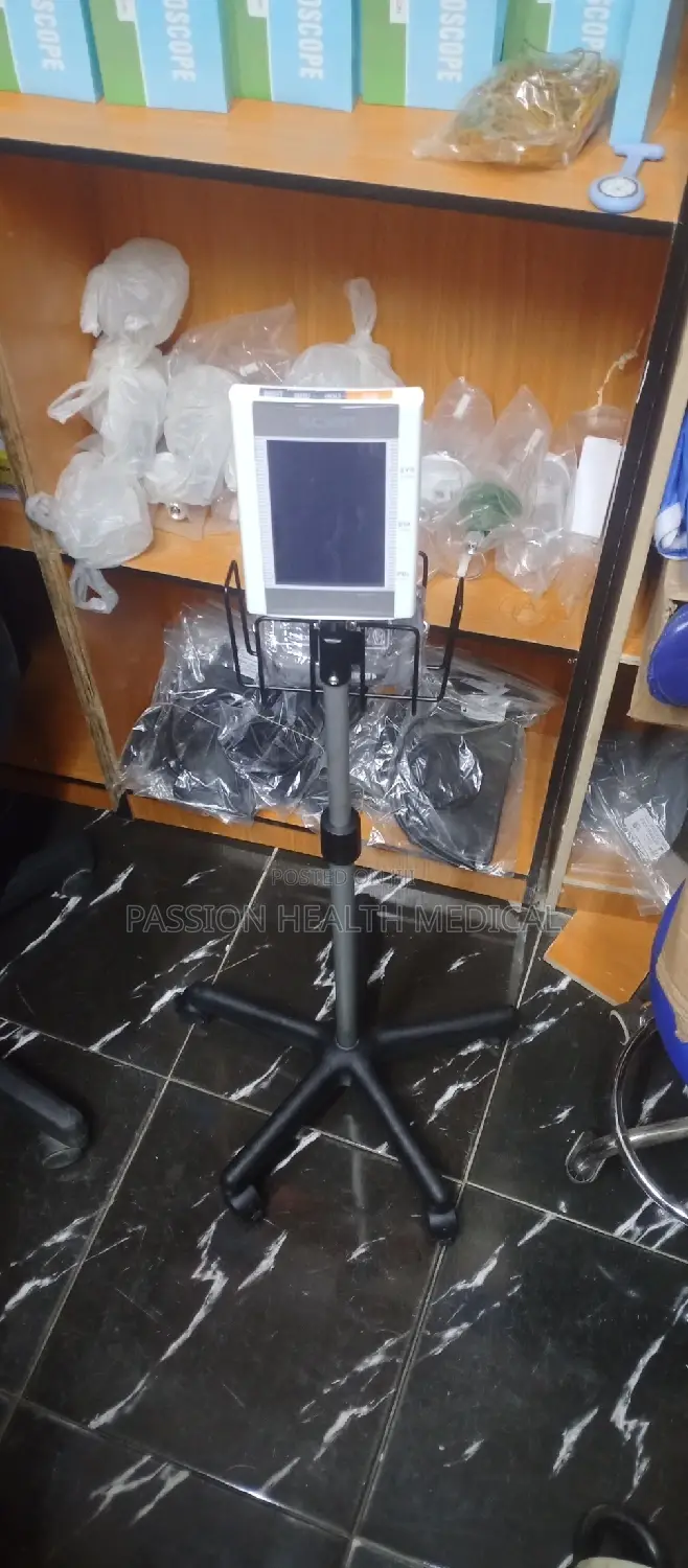 Digital Sphyg on Trolley