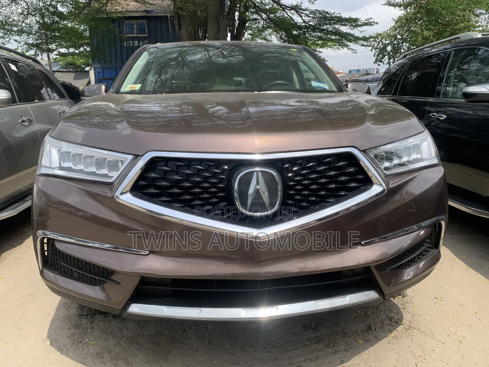 Acura MDX Advance & Ent. Pkgs SH-AWD 2019 Brown