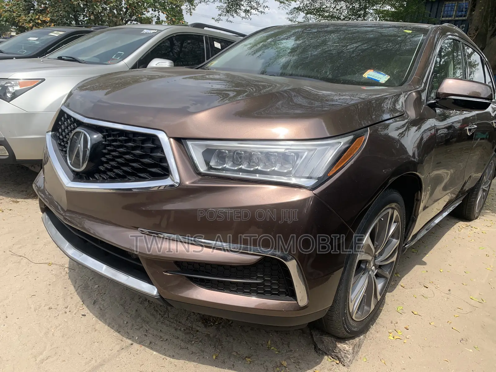 Acura MDX Advance & Ent. Pkgs SH-AWD 2019 Brown