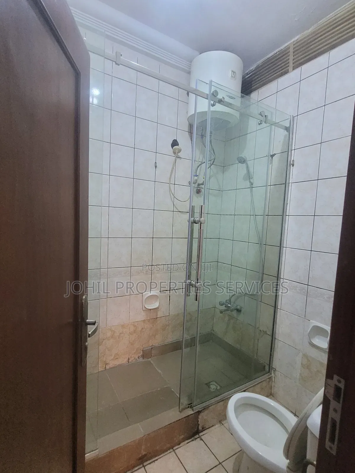 3bdrm Block of Flats in Maitama for rent