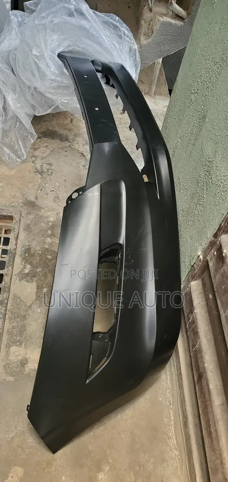 Front Bumper 2010 Honda Crosstour