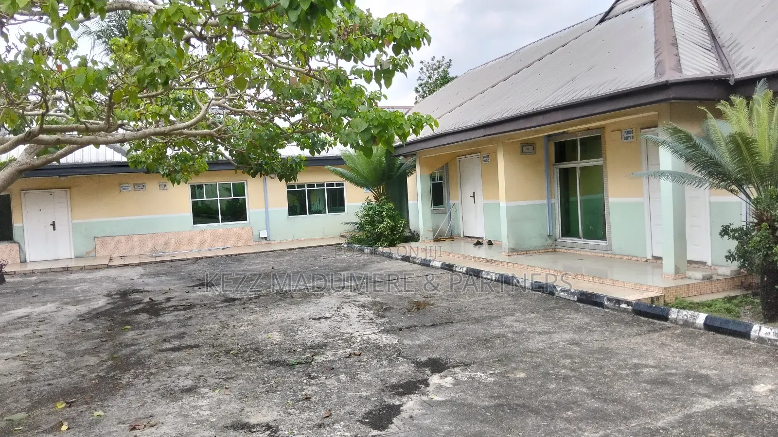 5bdrm Bungalow in Near Conoil ,Nta for sale