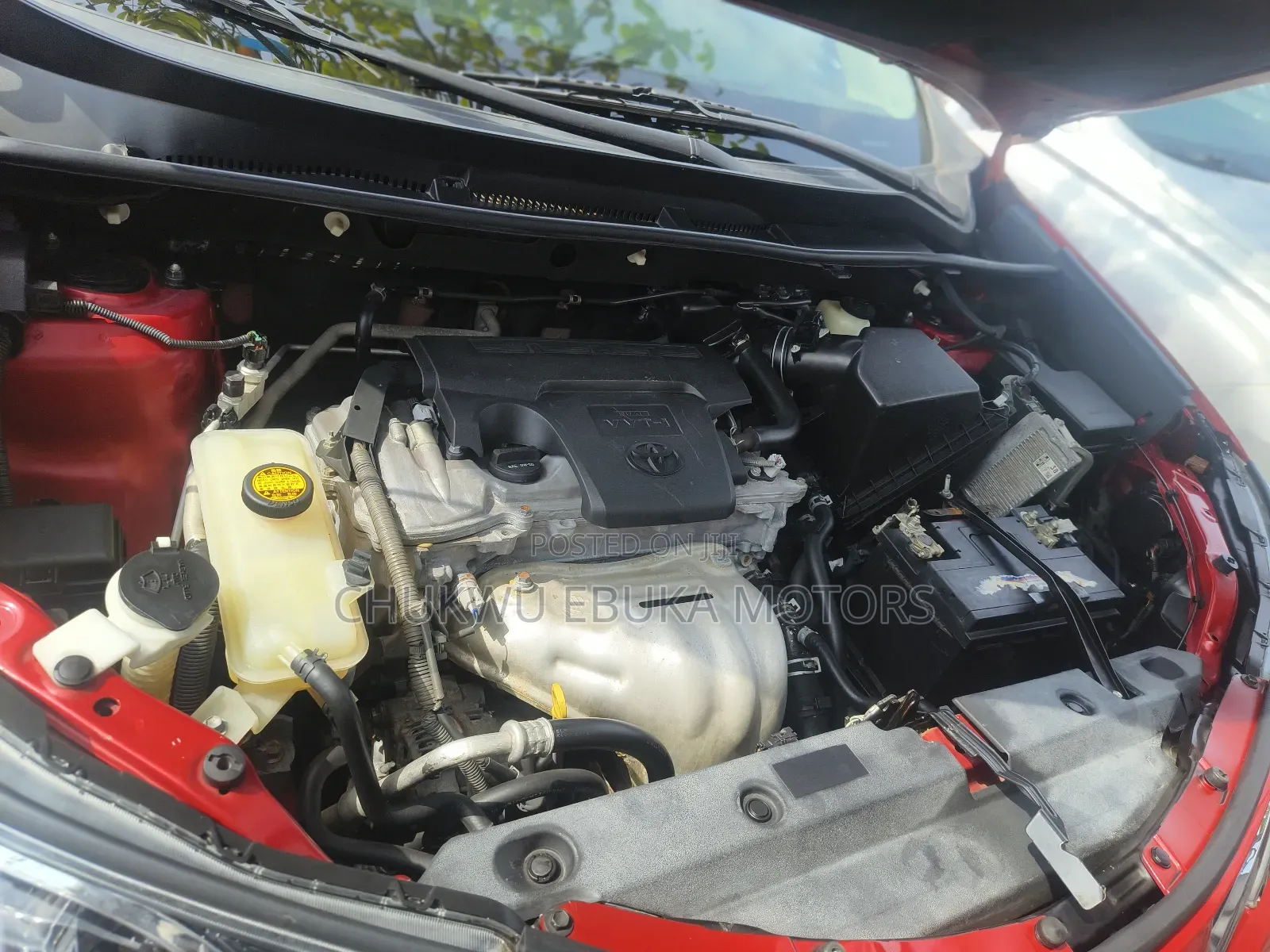 Toyota RAV4 2014 Red