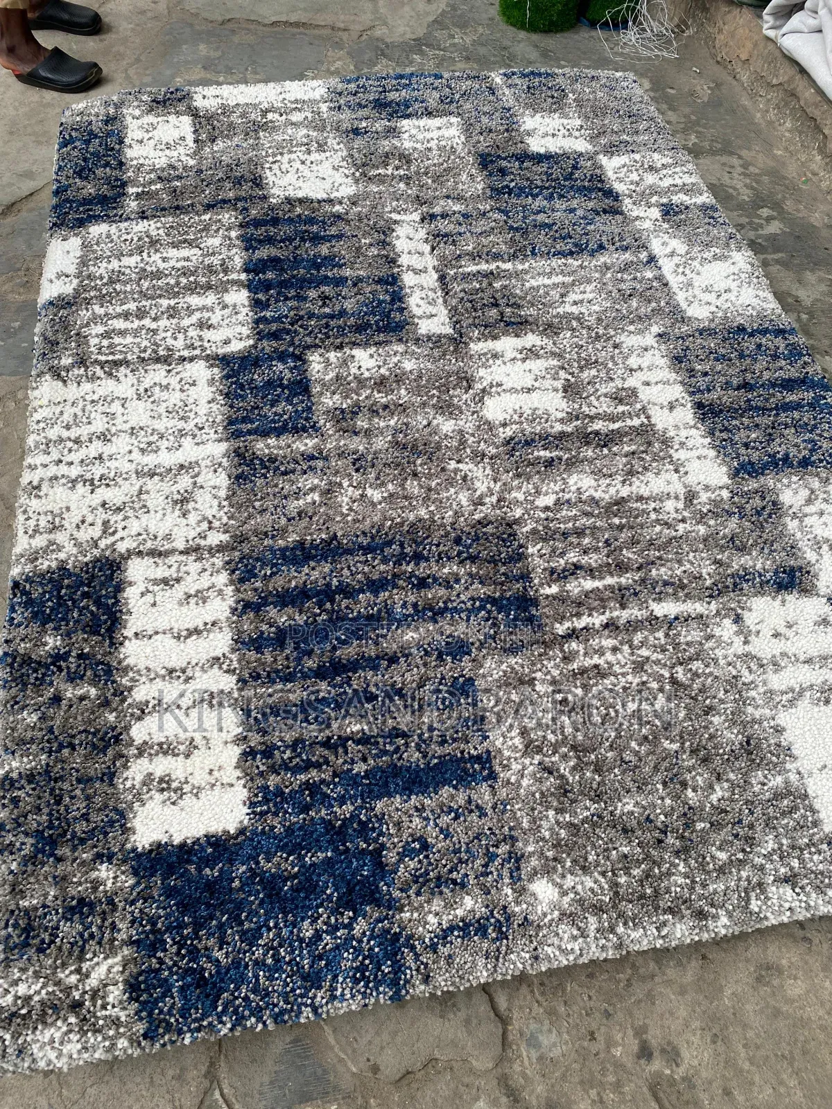 5x7fts Blue/Gray/Cream Shaggy Premium America Center Rug.