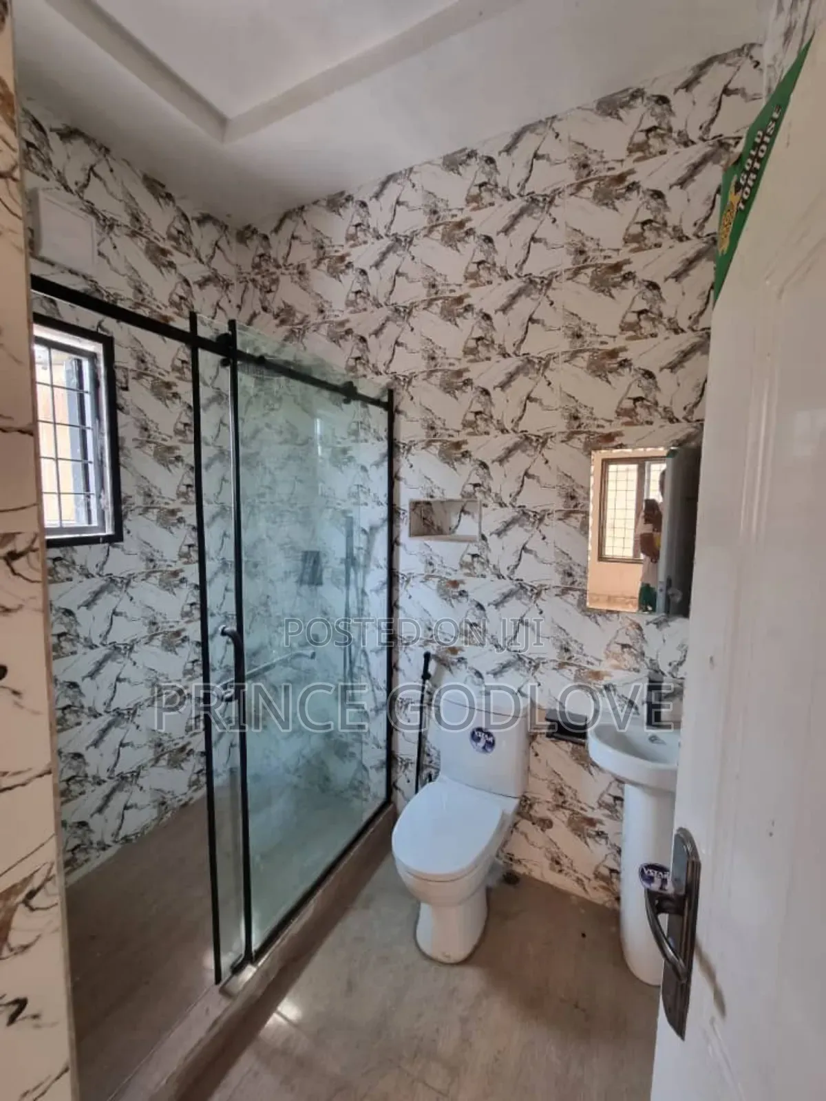 3bdrm Block of Flats in Cpc Estate, Dawaki for rent