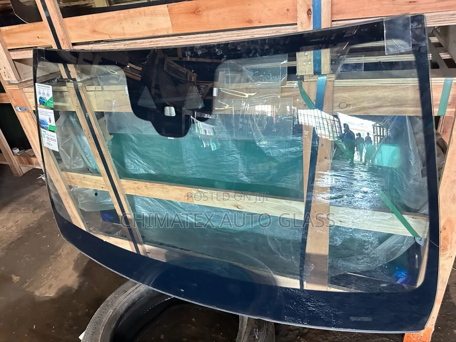 E350 2019 Windscreen Glass We Deliver Install