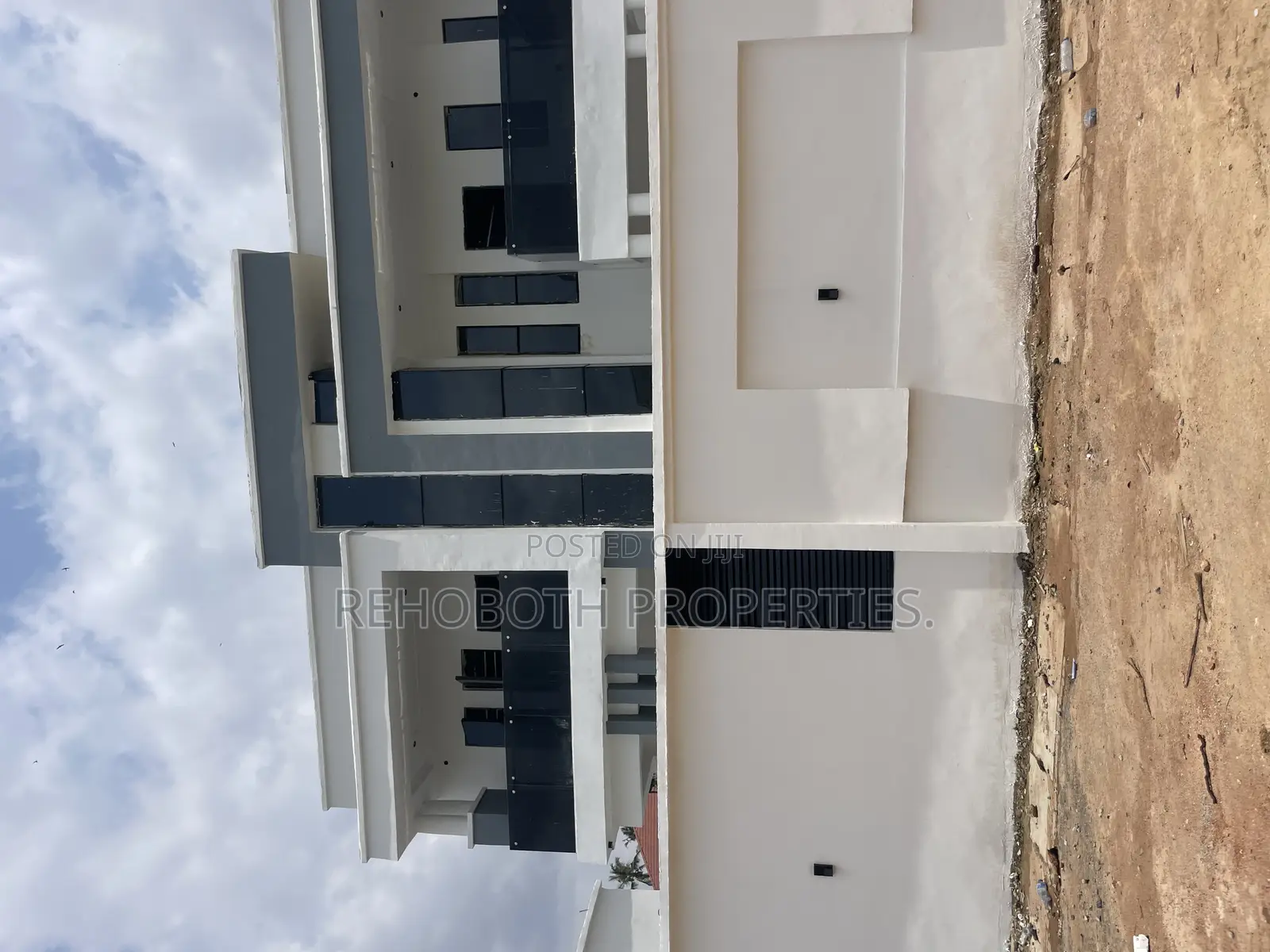 5bdrm Duplex in Bodija, Ibadan for sale