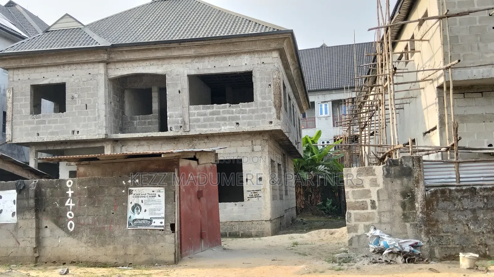 5bdrm Duplex in Eneka Eliozu Link for sale
