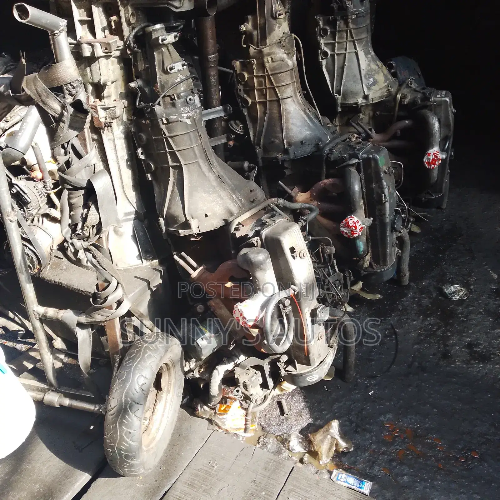 Toyota Hilux 4y Engine