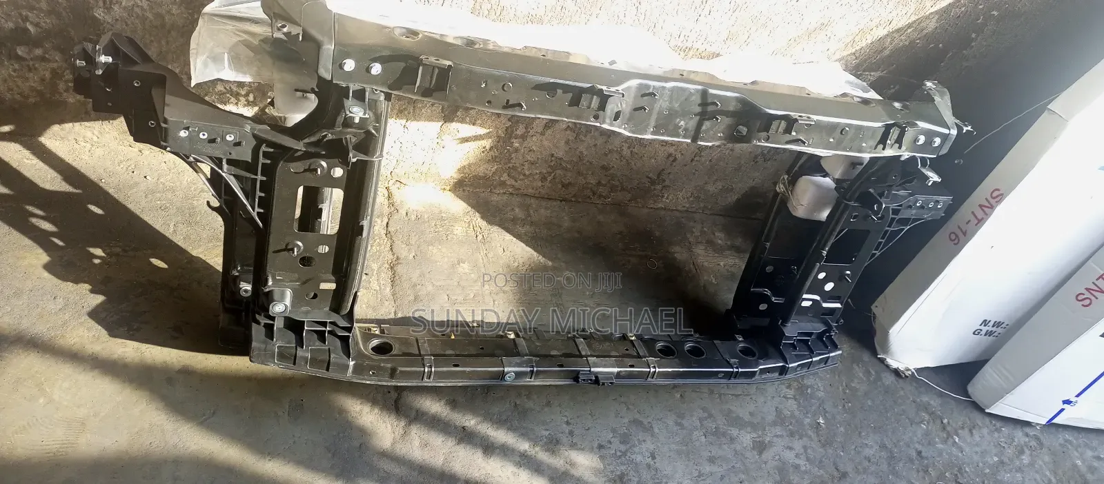 Radiator Guide ( Front Cut ) Hyundai Sonata 2016
