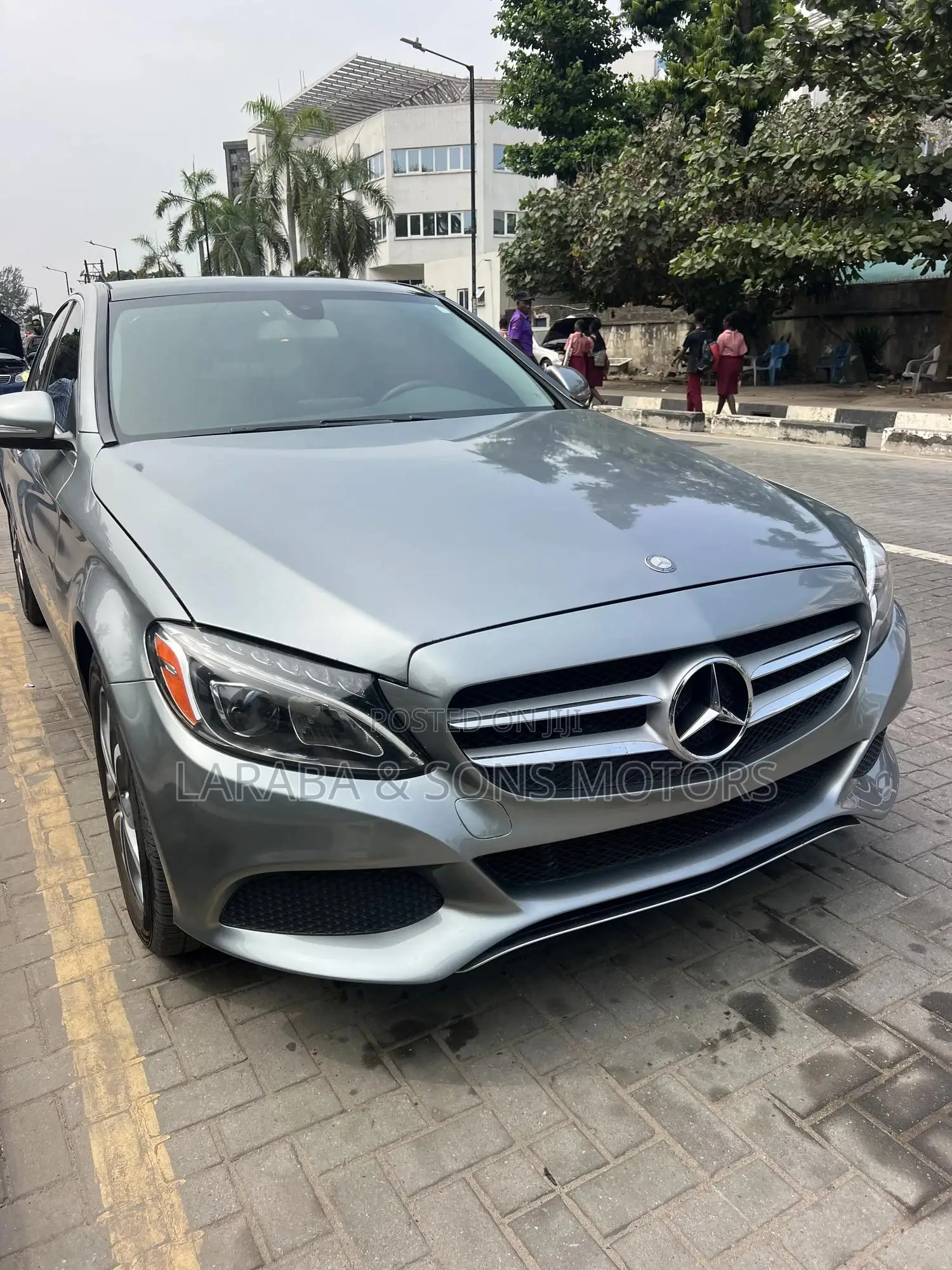 Mercedes-Benz C300 2015 Gray