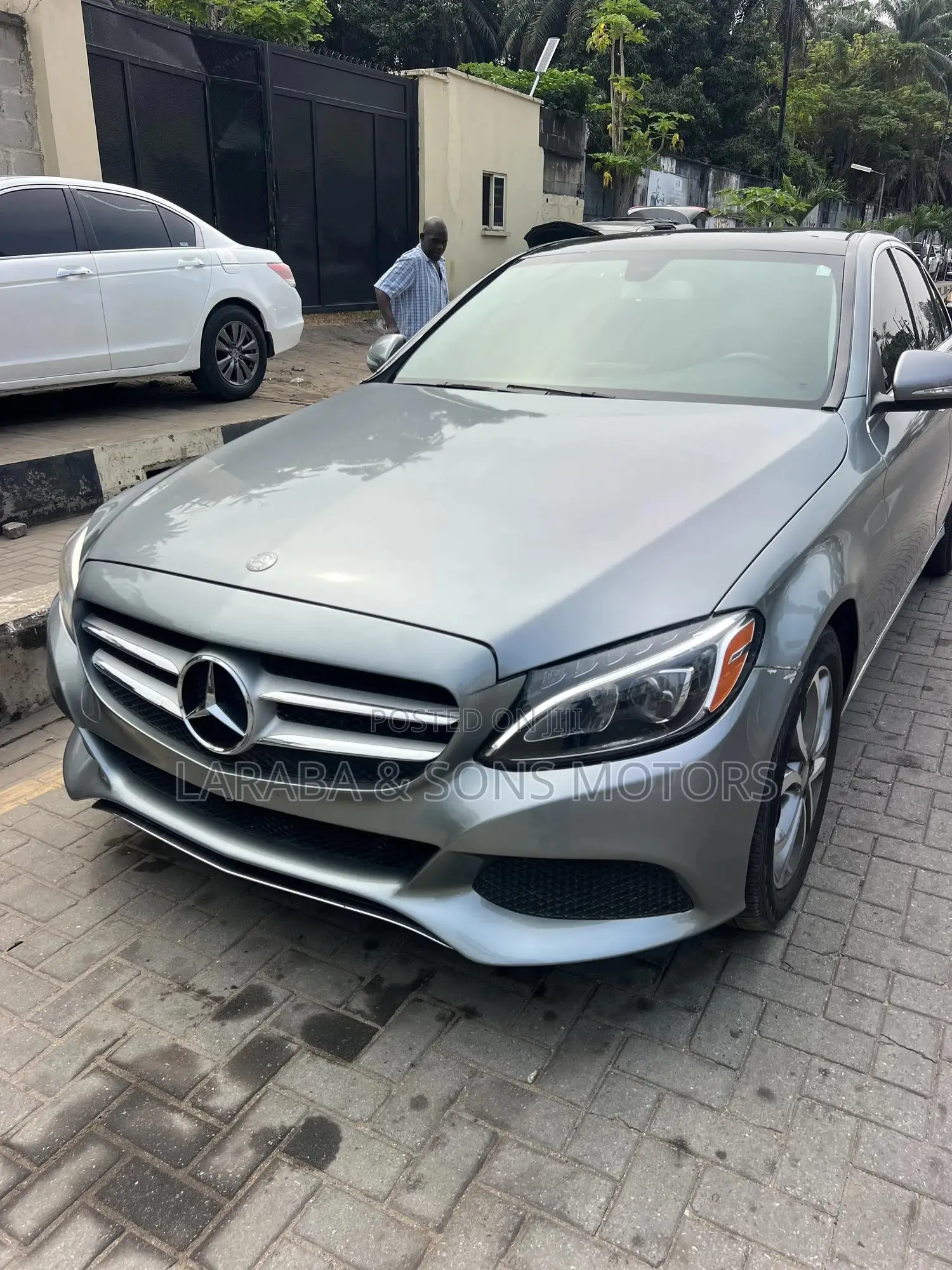 Mercedes-Benz C300 2015 Gray