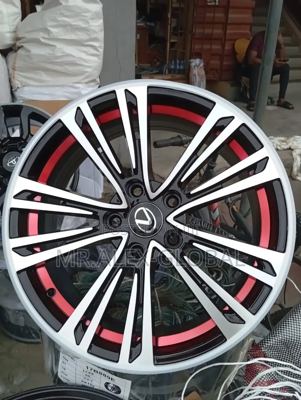 18inches Lexus Wheel Rim and Universal