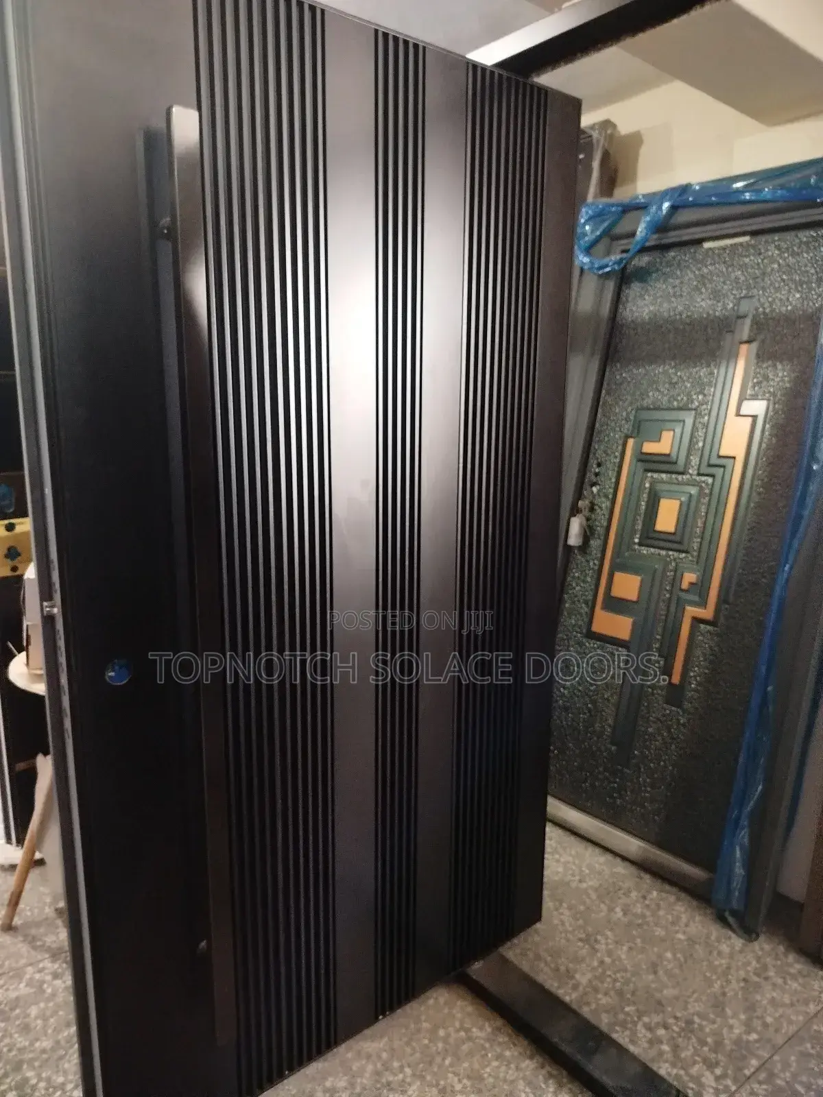 4ft Modern Door (Pivot)
