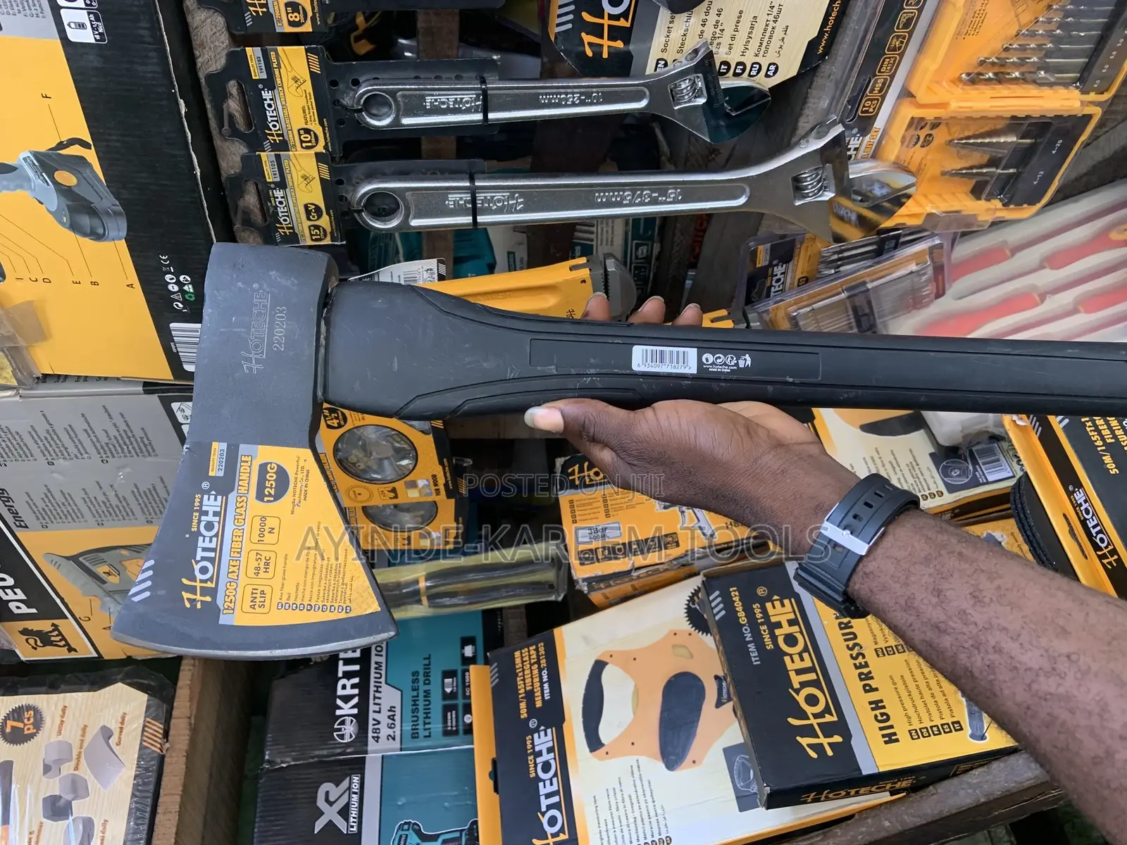 Axe Fiber Glass Handle (1250g)