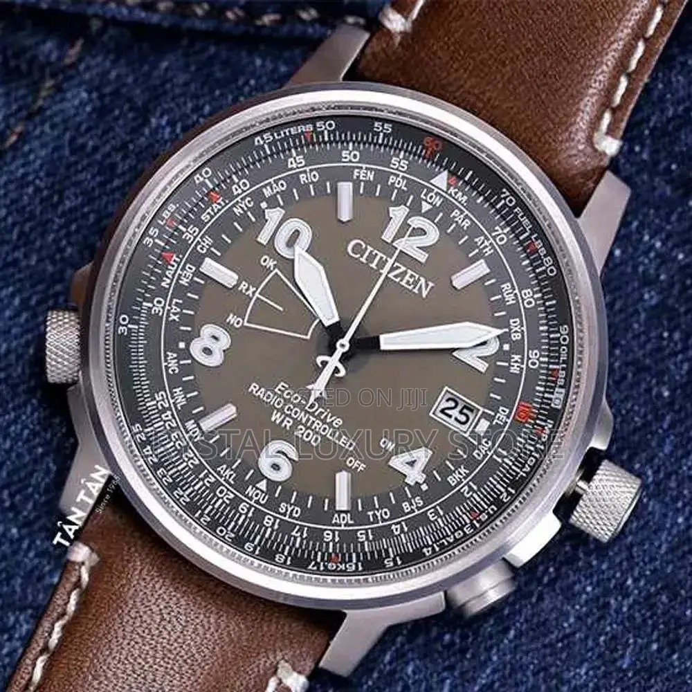 Authentic Casio Citizen Luxury Genuine Leather Wristwatch