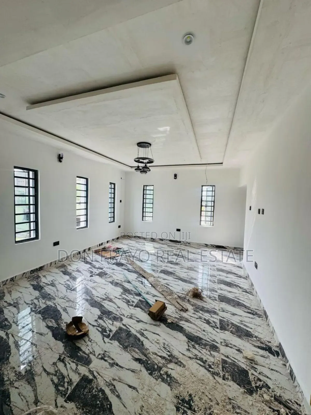 4bdrm Duplex in Kolapo Ishola Gra, Akobo for sale