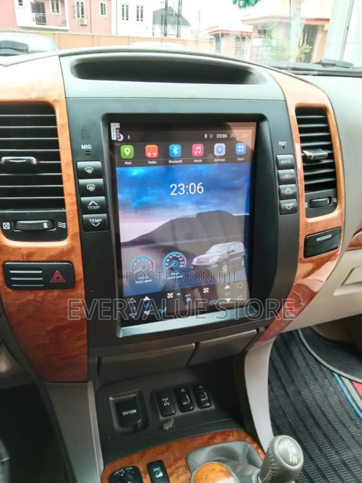 Lexus Gx470 Tesla Android Player + Reverse Camera