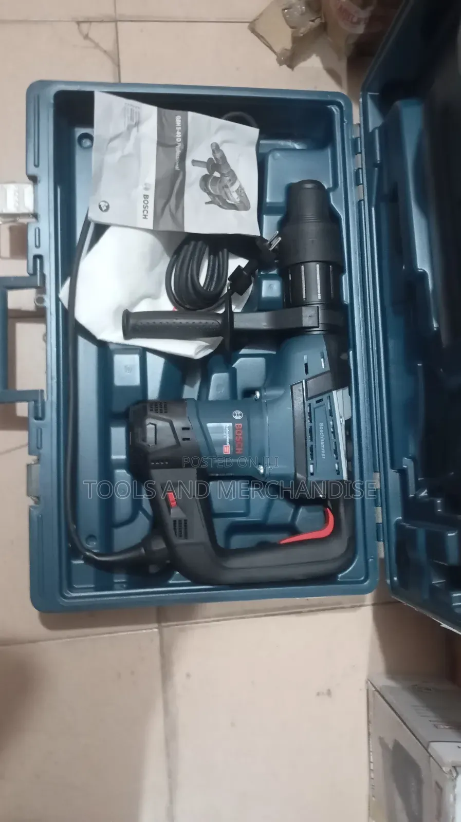 Electric Rotary Hammer (1100w Bosch)