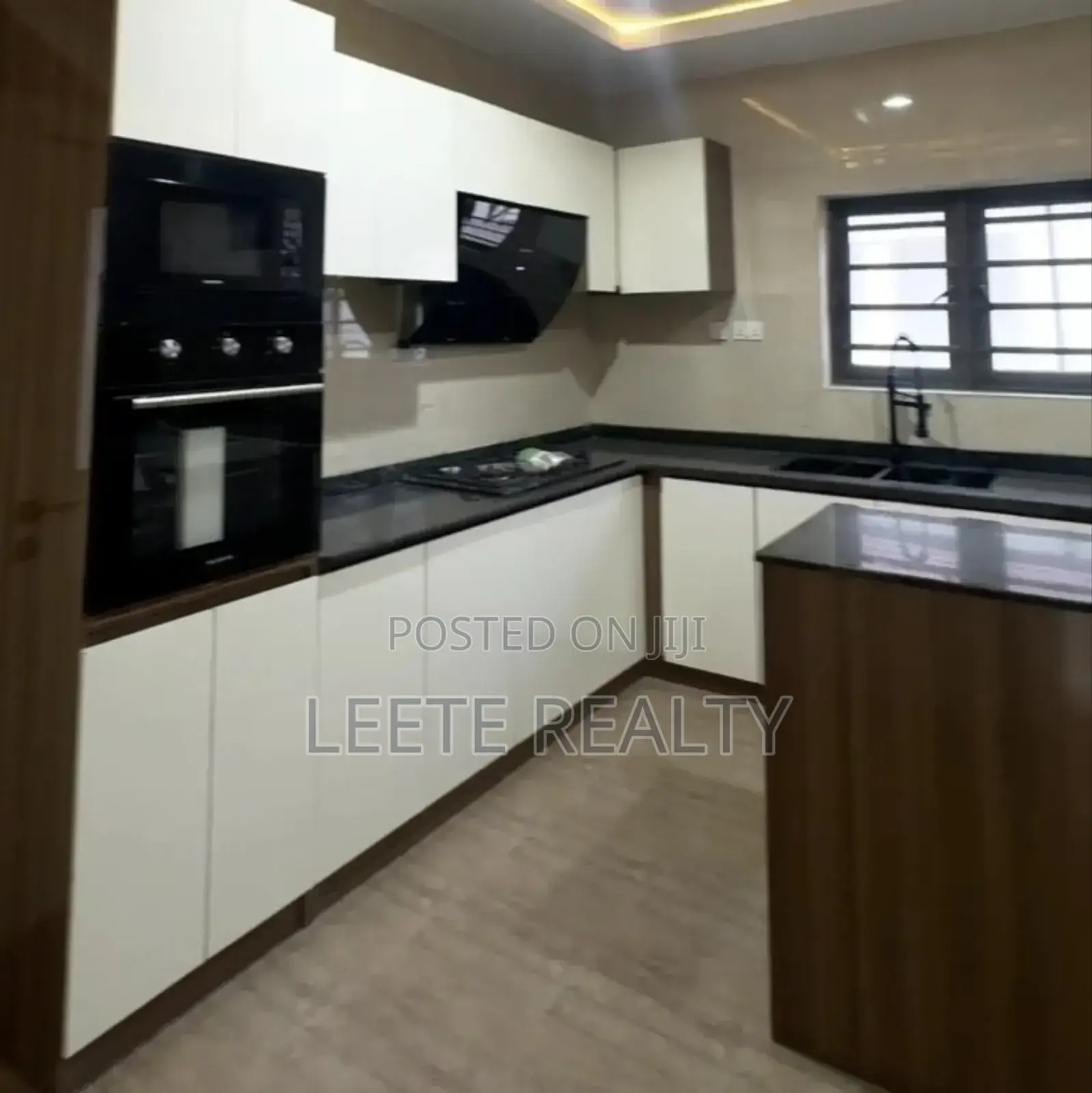 5 Bed-Room Detached Duplex With 2 Room Bq