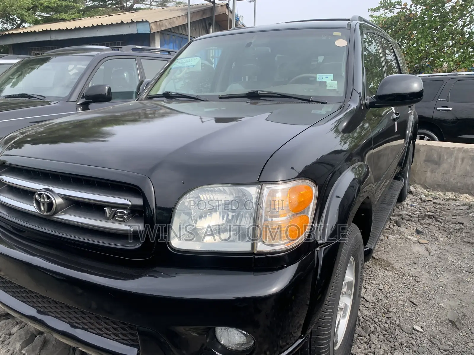 Toyota Sequoia 2004 Black