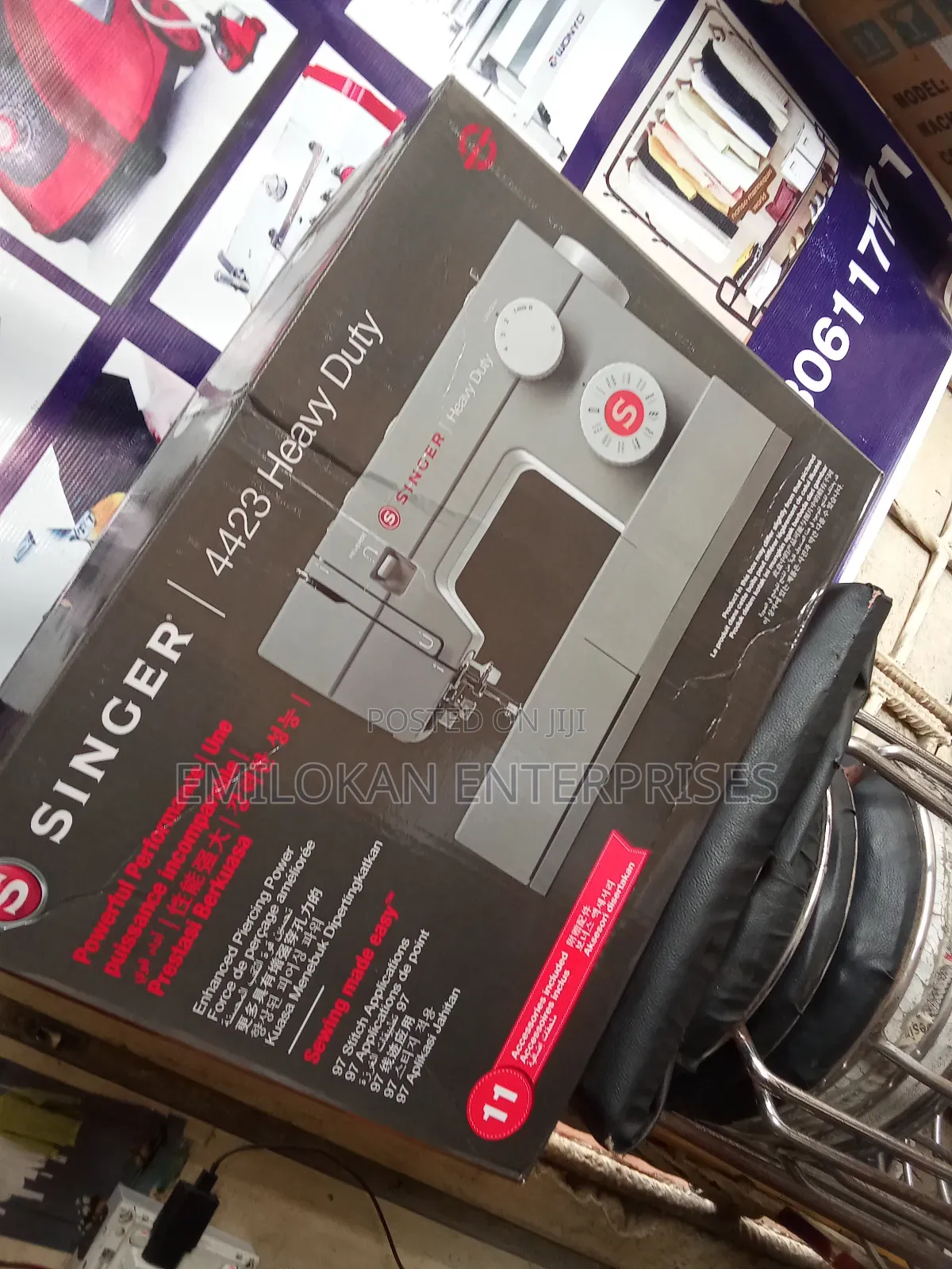 Singer Heavy Duty 4423 Model