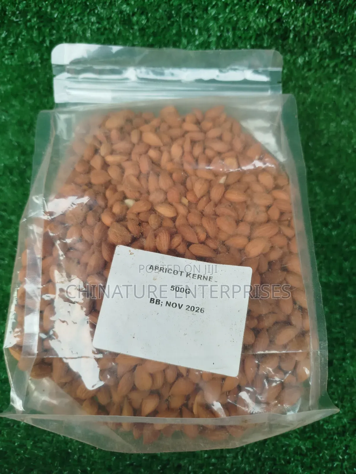 Apricot Kernel / Bitter Almond ( 500g