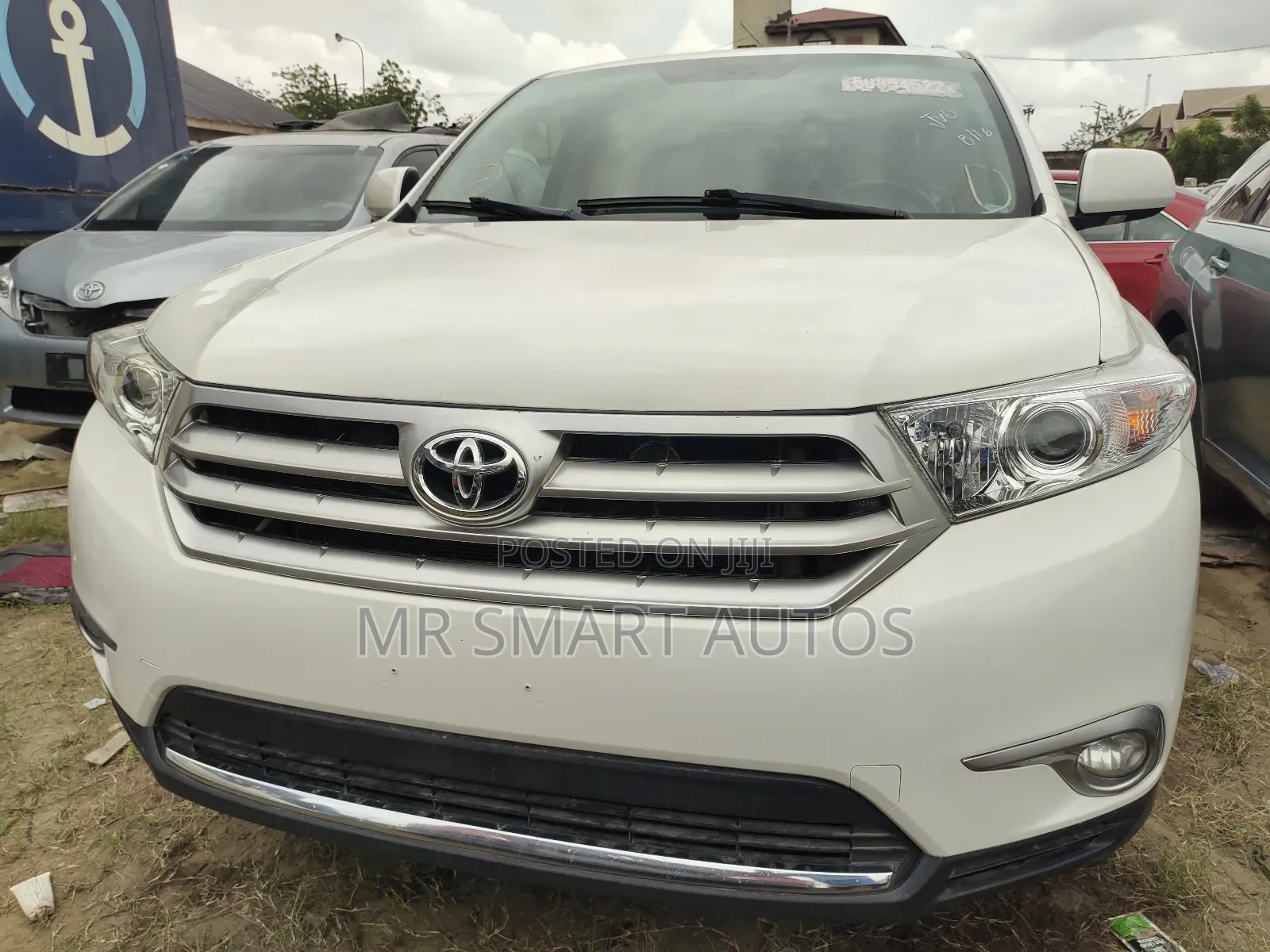 Toyota Highlander Limited 3.5l 4WD 2013 White