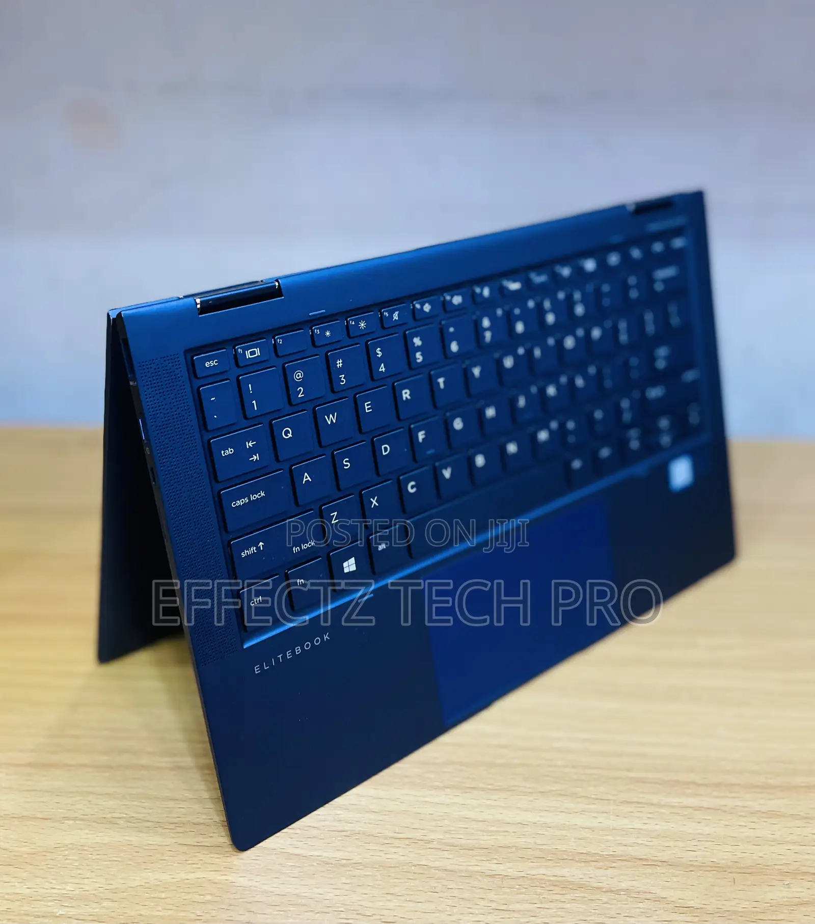 Laptop HP Dragonfly G1 16GB Intel Core I5 SSD 256GB