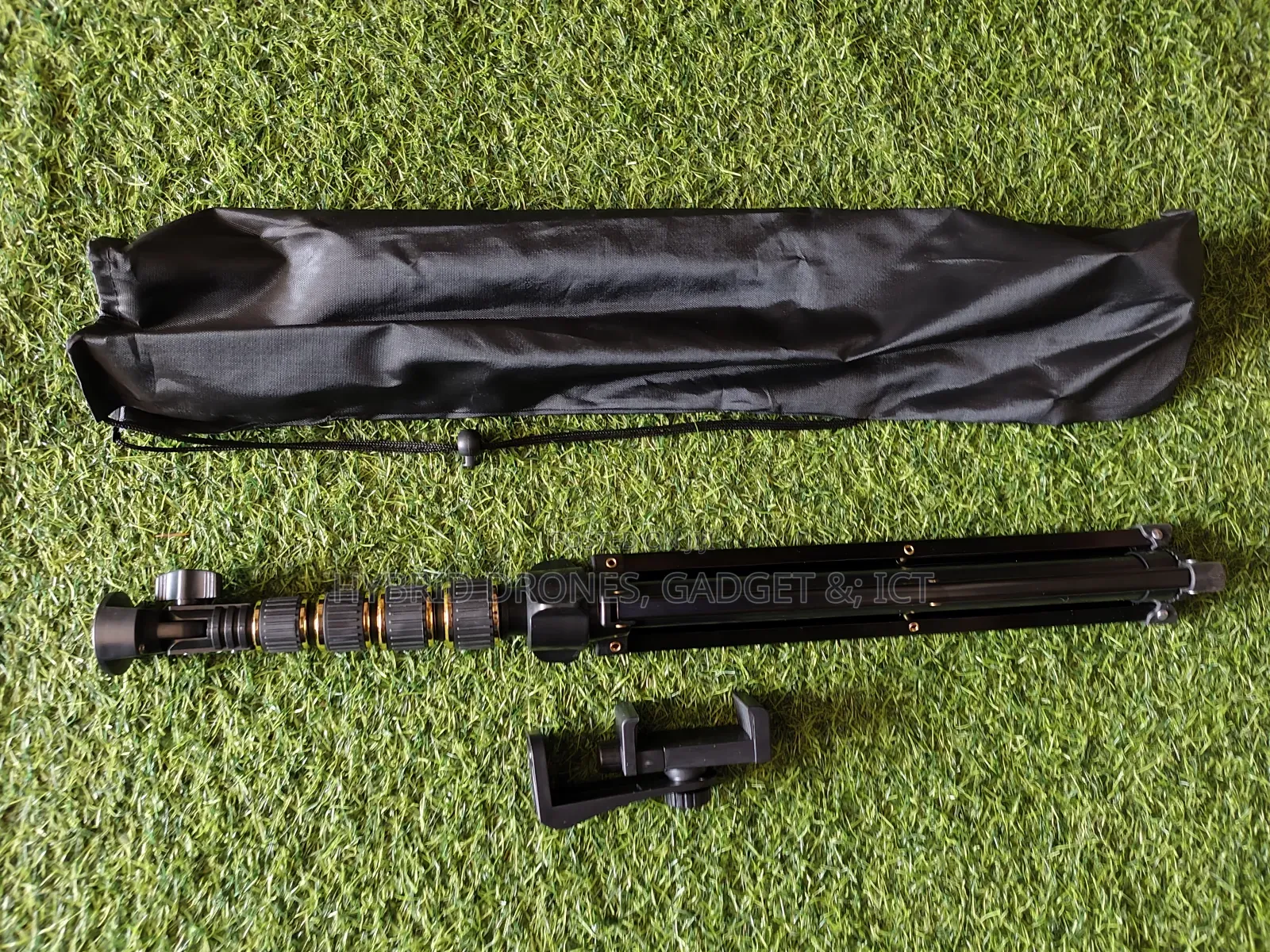 Monopod for Mobile Phone Tripod With 360 Phone Mount