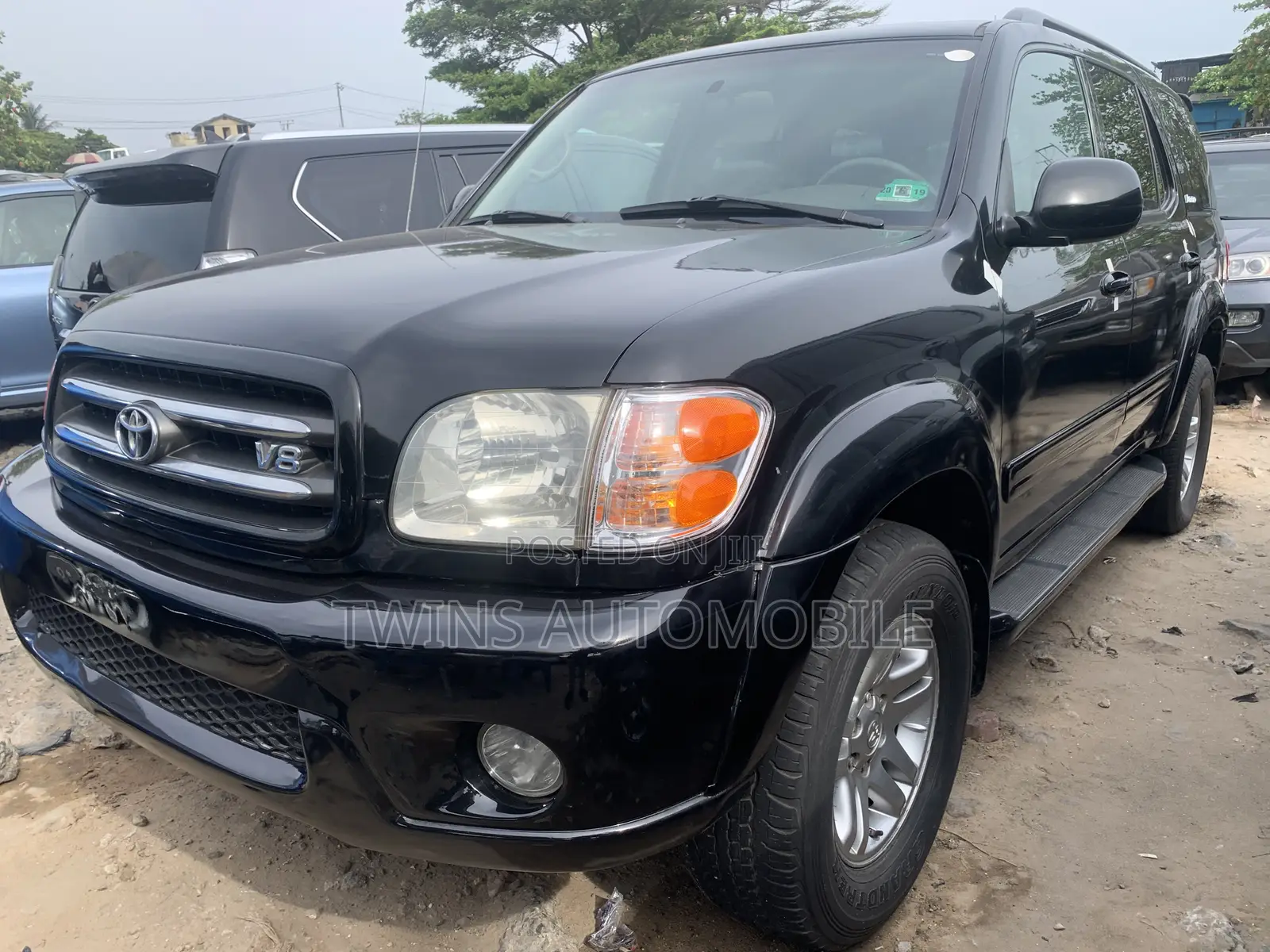 Toyota Sequoia 2004 Black