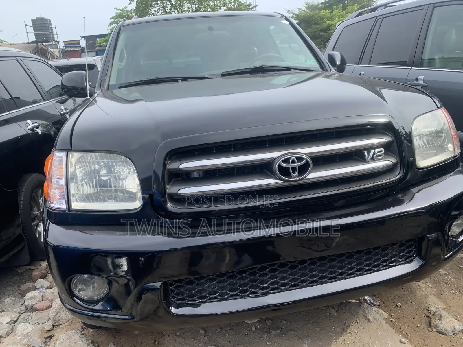 Toyota Sequoia 2004 Black