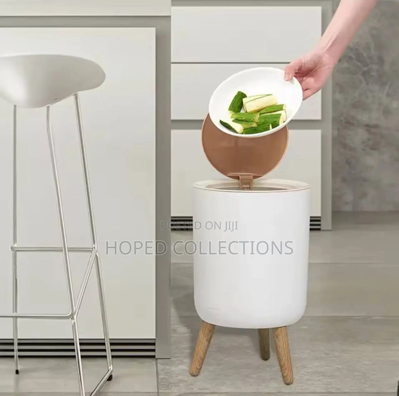 Wood Grain Trash Can