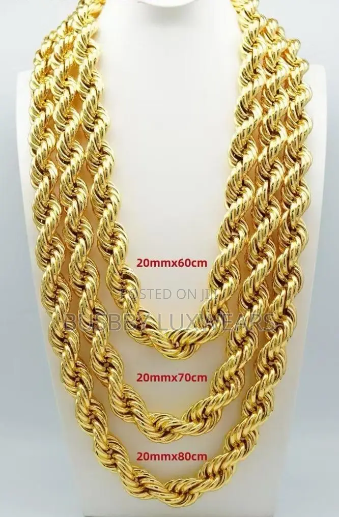 Bold Twist Necklace