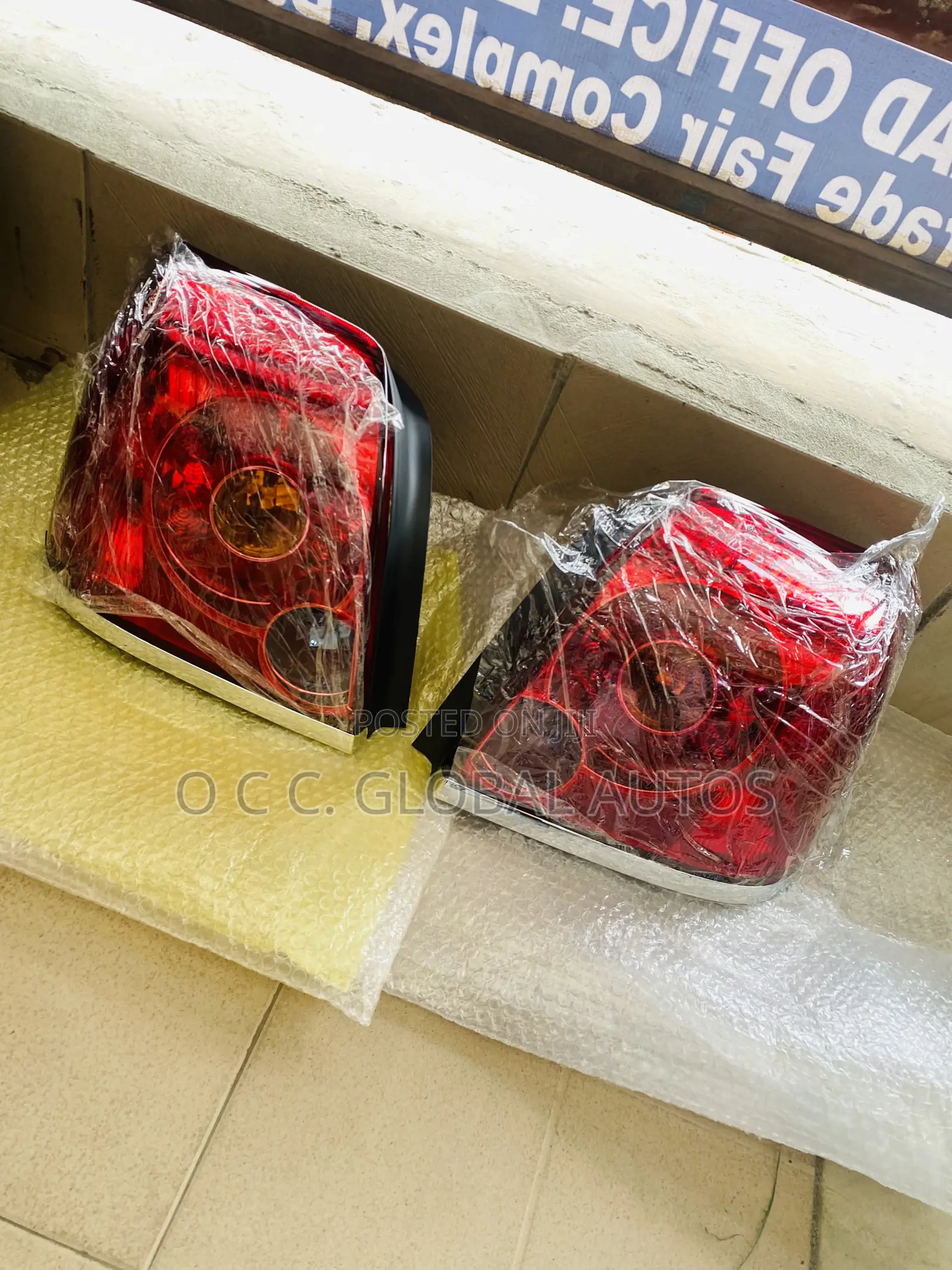 Rear or Back Light Toyota Avensis 2005