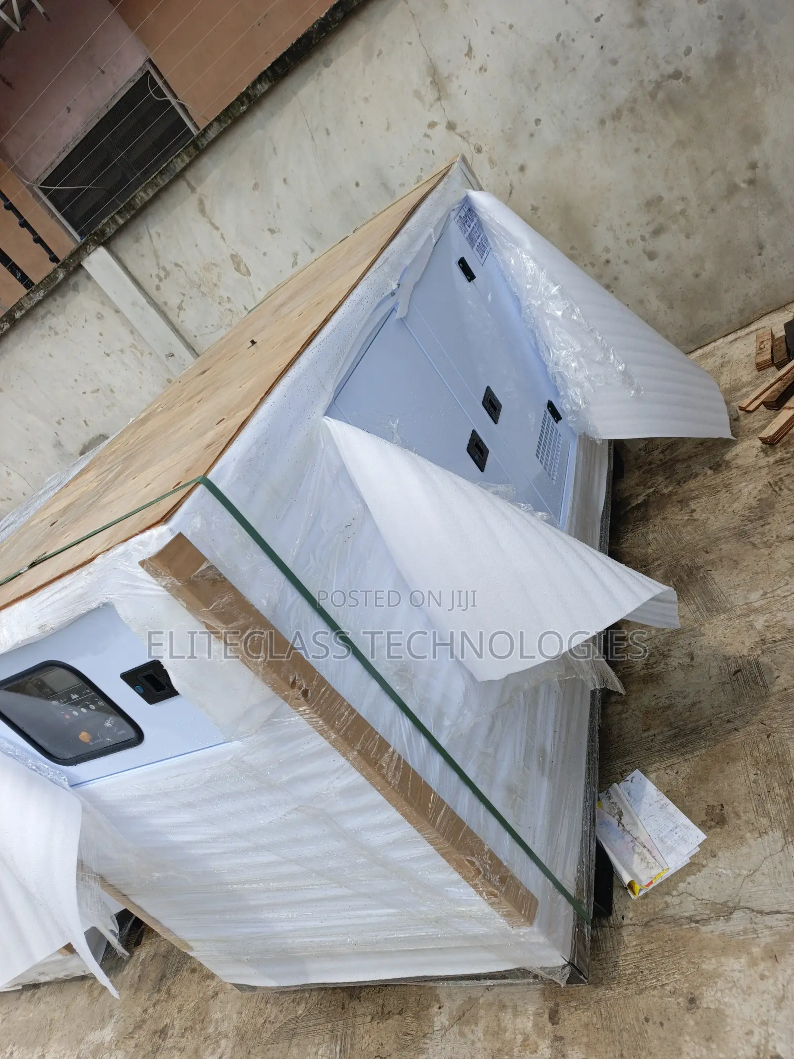 Perkins Strong (100kva) Soundproof Generator