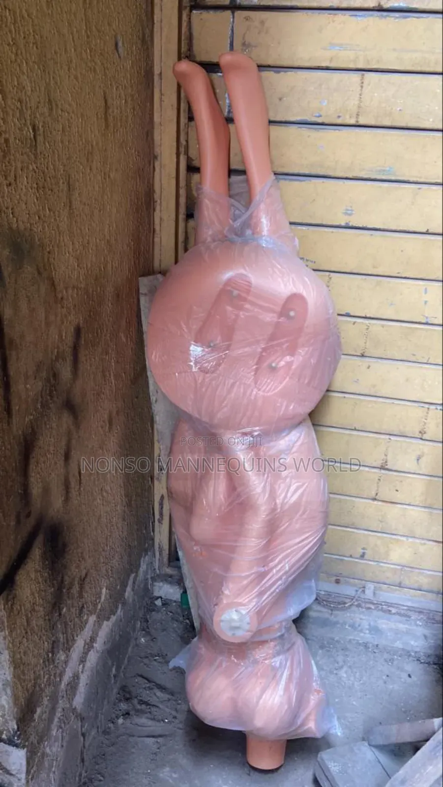 Big Hips Size 12 Body Female Headless Mannequin
