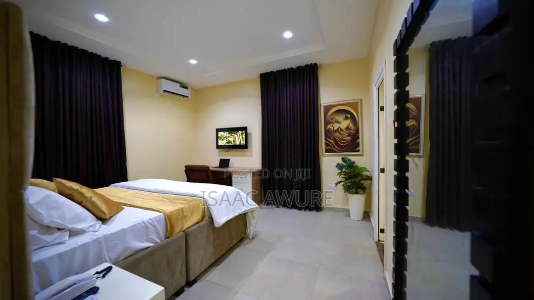 Beautiful and Cozy One Bedroom Apartment
