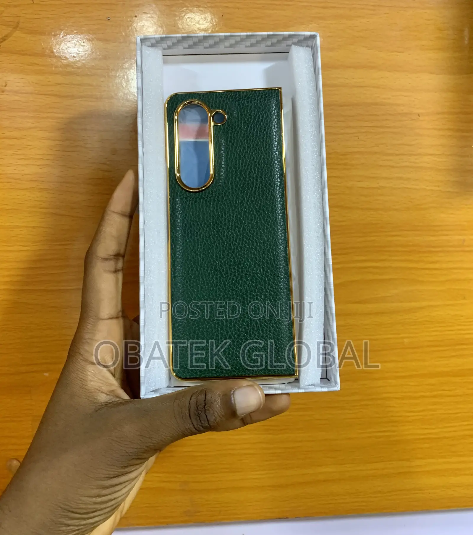 Fold 5 Phone Pouch