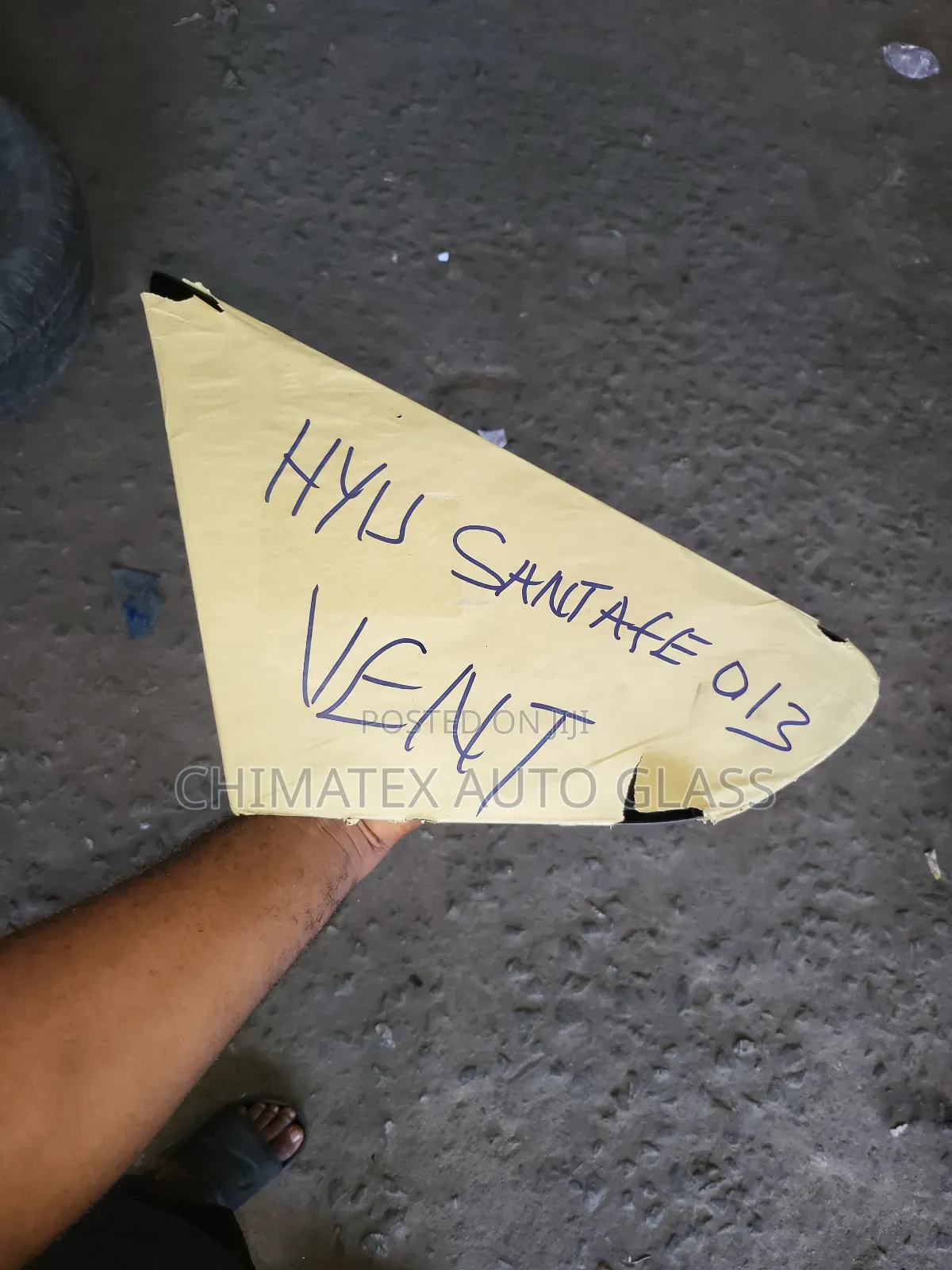 Hyu Santafe 2014 Vent Glass We Deliver Install