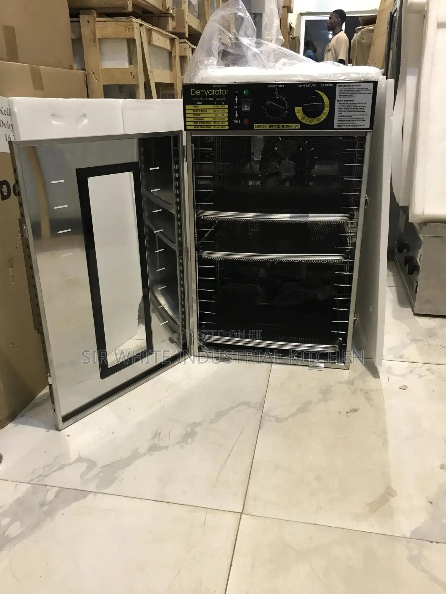 Modern Design of 16-Trays Food Dehydrator Machine