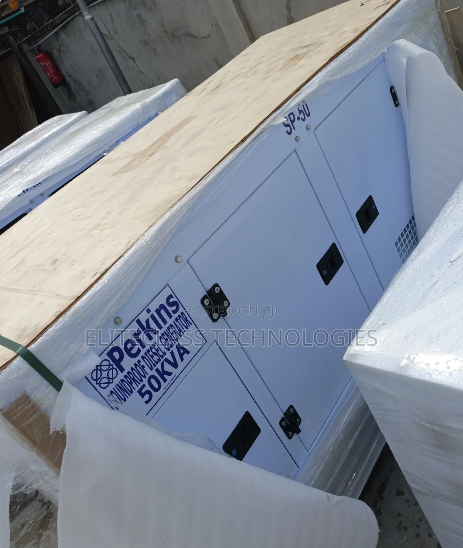 Perkins No Noise (60kva) Diesel Soundproof Generator