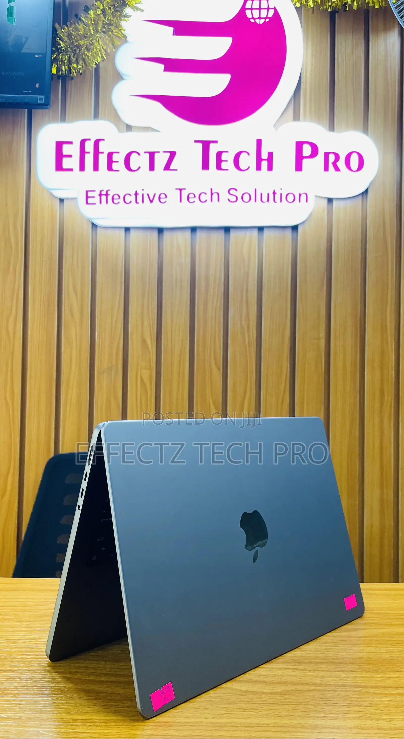 Laptop Apple MacBook Pro 32GB Apple M1 Pro SSD 512GB
