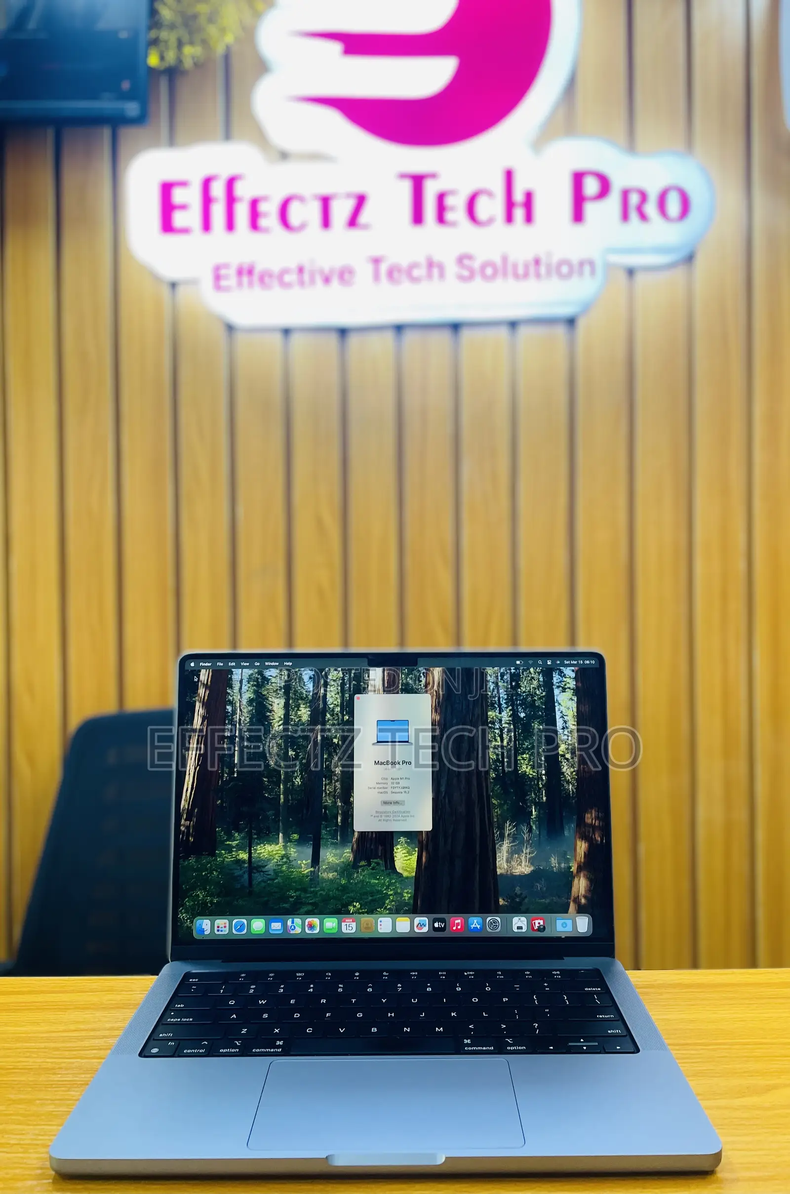 Laptop Apple MacBook Pro 32GB Apple M1 Pro SSD 1T