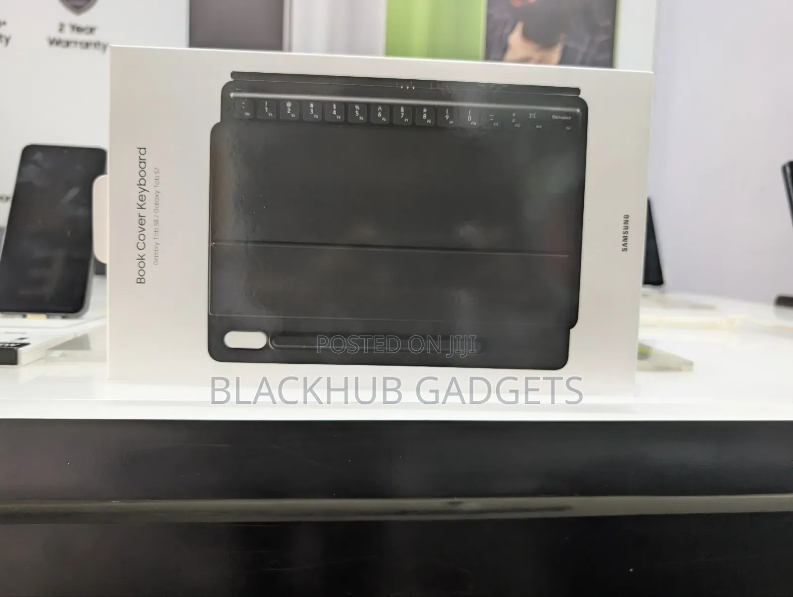 Samsung Tab S8/S7 Keyboard Pouch 
Brand New